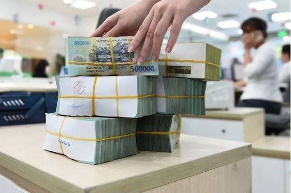 Lãi suất ngân hàng ngày 10/6/2026: Biến động nhẹ, gửi dài hạn vẫn hấp dẫn
