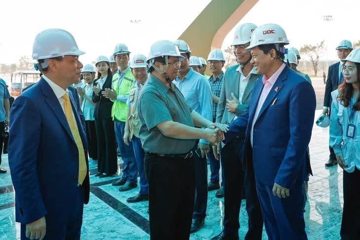 300 ngày làm nên kỳ tích mái vòm Kim Quy