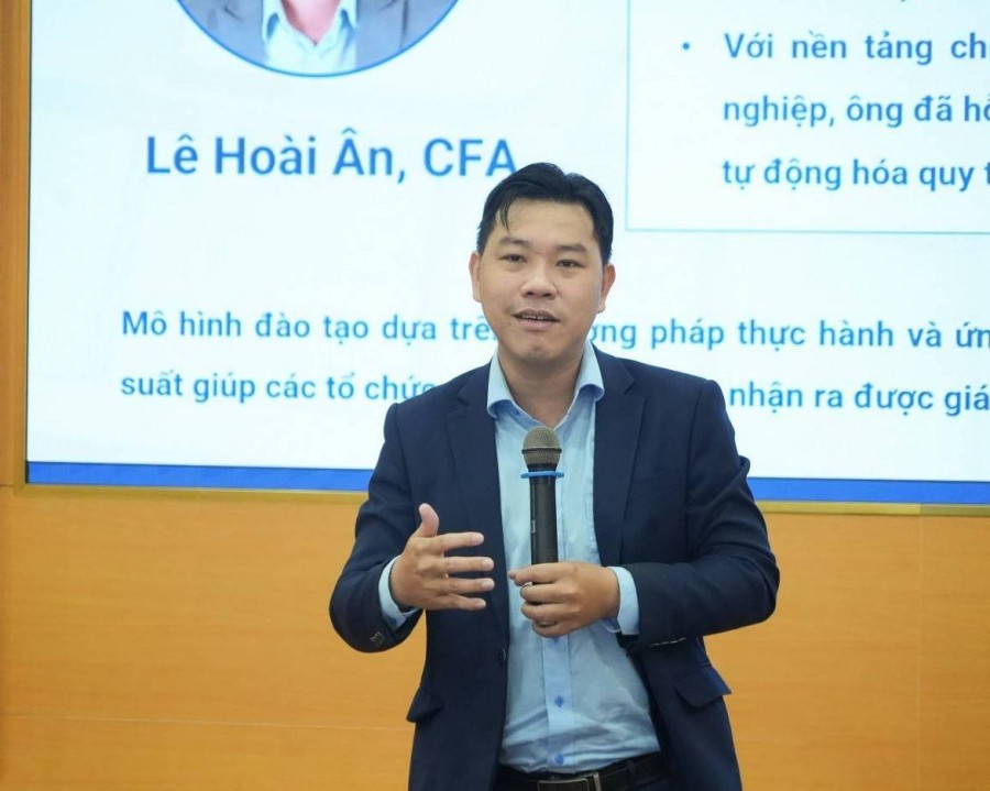 Chuyên gia Lê Hoài Ân: Cộng đồng doanh nghiệp nhỏ và vừa muốn bứt phá phải số hóa thanh toán