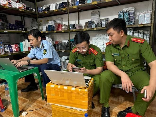 Mua bán hóa đơn bị xử lý thế nào: Khi nào doanh nghiệp có thể bị khởi tố?