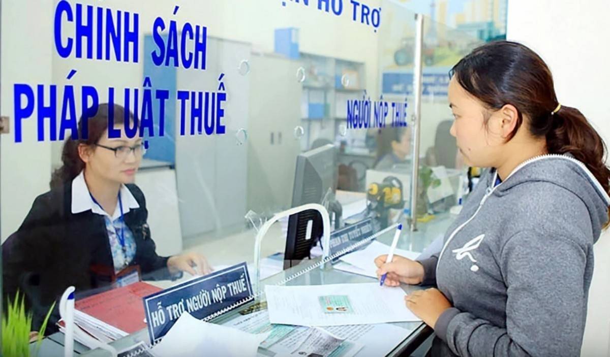 Thu nhập dưới 28 triệu đồng/tháng có thể không phải nộp thuế TNCN