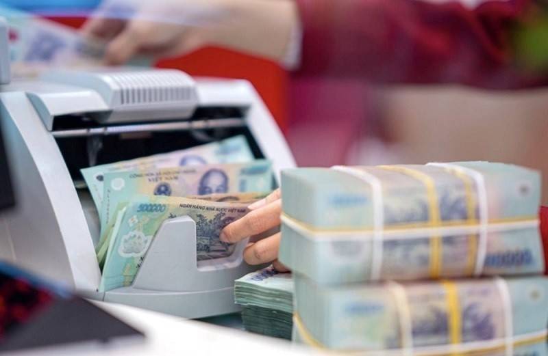 Lãi suất ngân hàng ngày 12/6/2026: Duy trì ổn định, cạnh tranh tập trung kỳ hạn dài