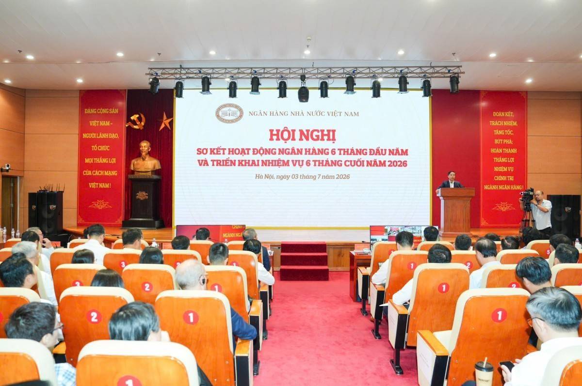 Tín dụng tăng gần 8%, bổ sung 1,4 triệu tỷ đồng cho nền kinh tế